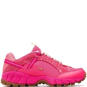 Jacquemus Nike Sneakers